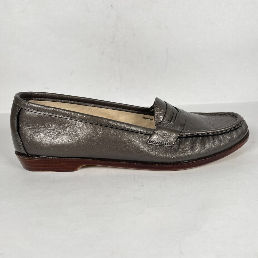 SAS Wink Loafers Womens‎ Size 9.5 N Gray Metallic Leather Slip On Tripad Shoes